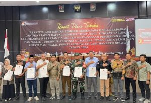 Pleno KPU Labusel Tetapkan 222.735 DPT Pilkada Bupati 2024