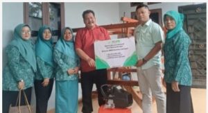 PT RSK, Group Asian Agri Berikan CSR 2024 di Desa Tanjung Harapan