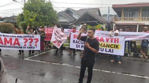 Oknum PPK Ikut Demo Bantuan Bencana Ditengah Memanasnya Suhu Politik Pilkada Pasaman