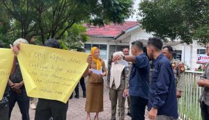 Gelar Demo Jilid-II, Mahasiswa Kembali Tolak Pemugaran Tugu Pasar Aek Nabara Dibiayai CSR Bank Sumut