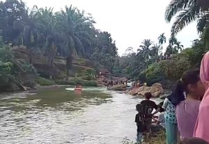 Mandi di Sungai Aek Buru, Pelajar Kelas III SMP Tenggelam