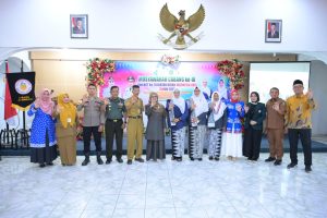 Bupati Kasmarni Minta IBI Lakukan Pembinaan dan Pengembangan Kompetensi Bidan