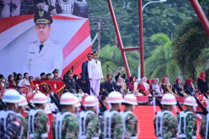 Wabup Bagus Santoso Irup, Penurunan Bendera HUT Ke-80 RI di Bengkalis