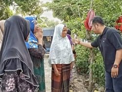Tommy, Anggota DPRD Labuhanbatu Kurangi Duka Korban Kebakaran di Lingkungan Talsim
